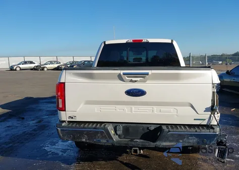 2018 Ford F-150 Lariat z USA, uszkodzony, nr VIN 1FTEW1EG2JFC26412